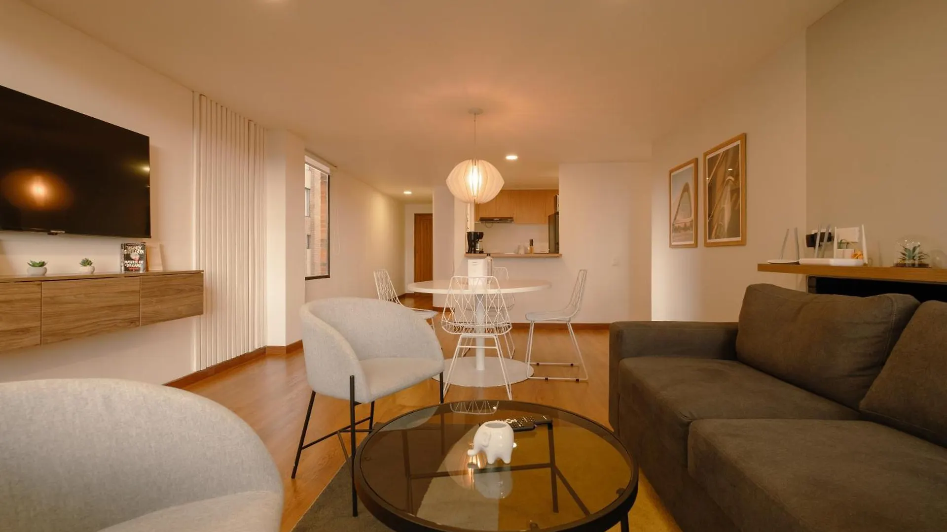 Penthouse Chicala Colombian Experience In Parque Virrey Apartment Bogota 0*,