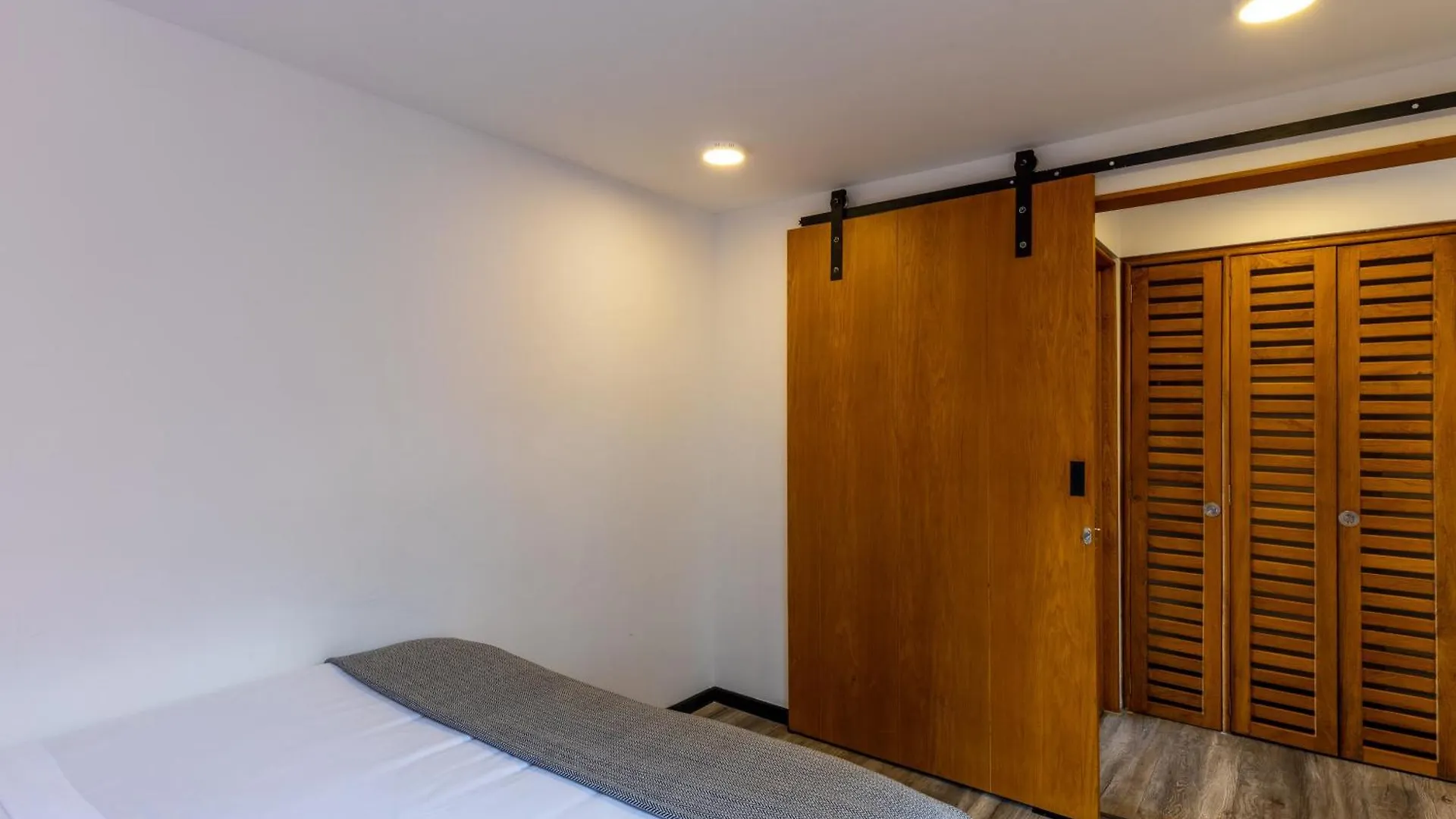 Penthouse Chicala Colombian Experience In Parque Virrey Apartment Bogota
