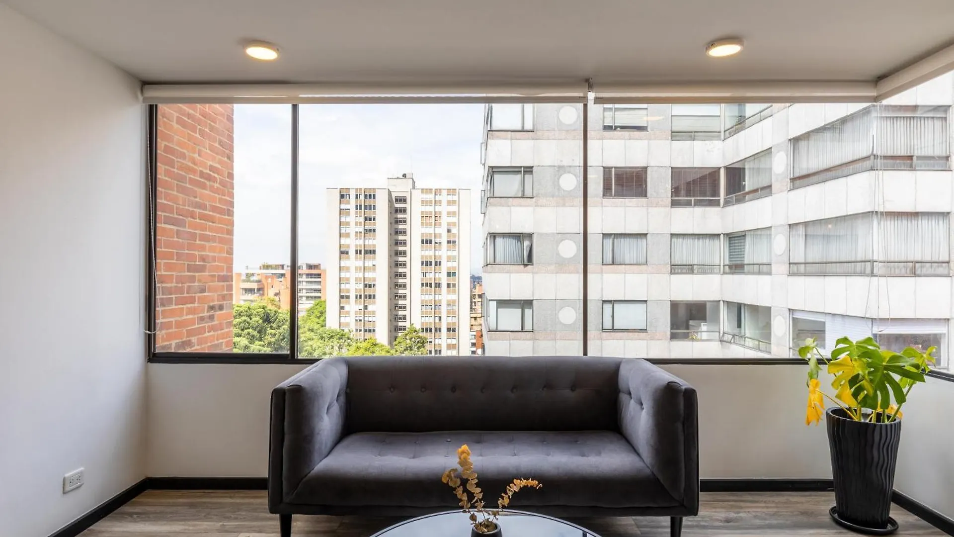 Penthouse Chicala Colombian Experience In Parque Virrey Apartment Bogota