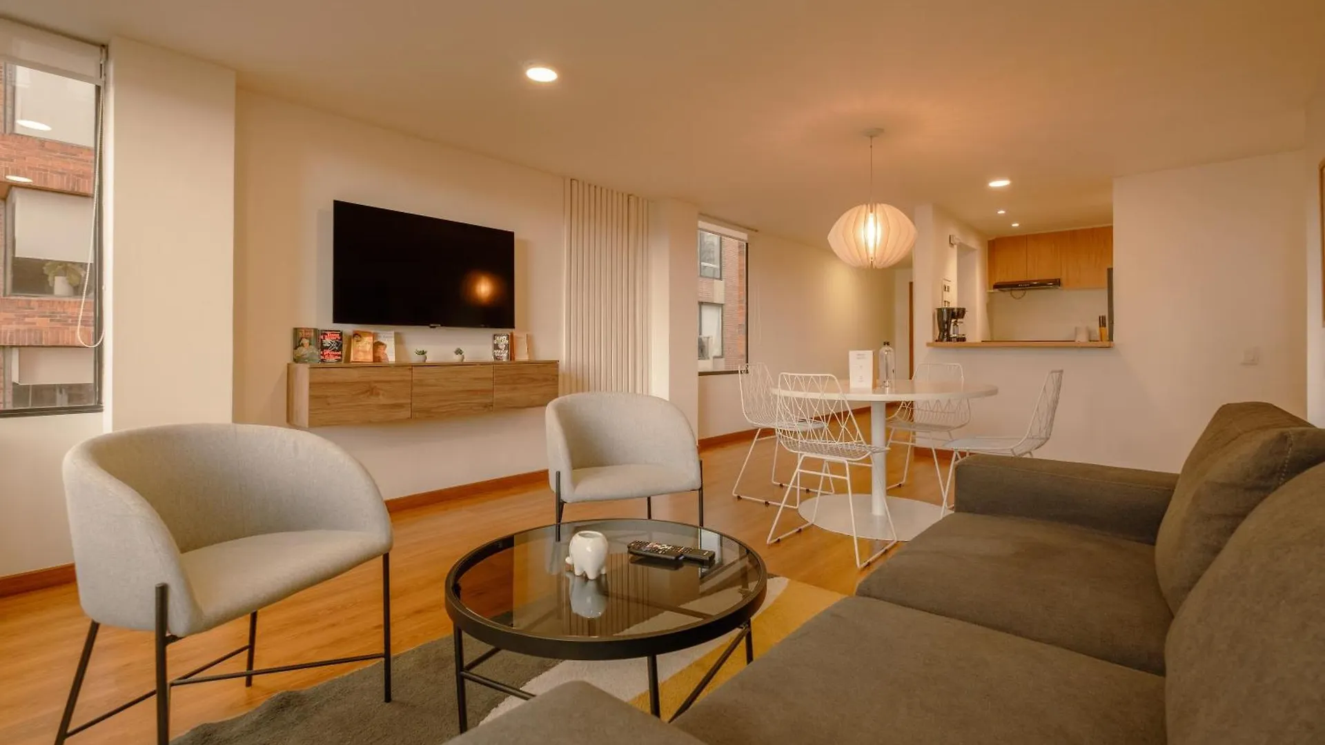 Penthouse Chicala Colombian Experience In Parque Virrey Apartment Bogota